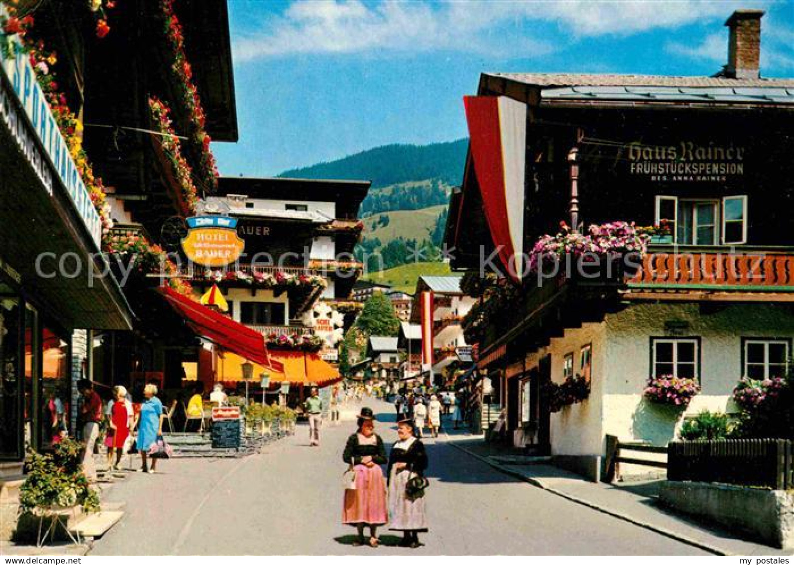 72784075 Saalbach-Hinterglemm Dorfstrasse Saalbach-Hinterglemm