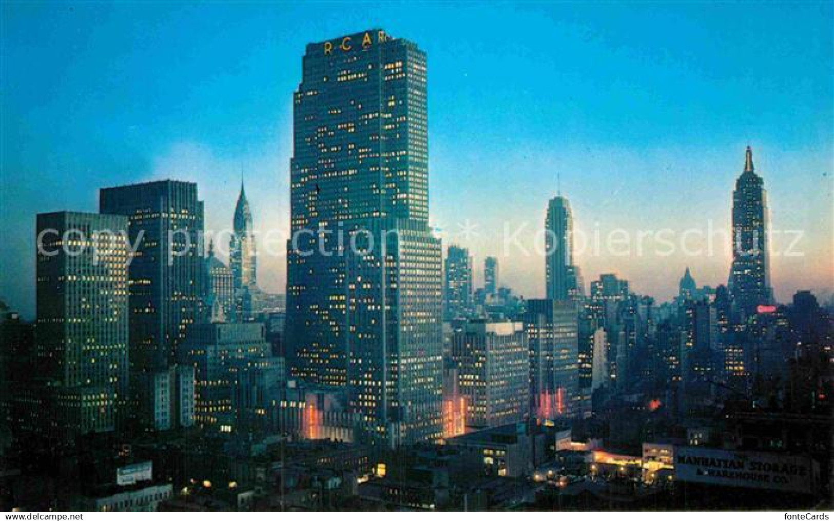 72908169 New York City Midtown Manhatton RCA Building Chrysler-Building Empire-S