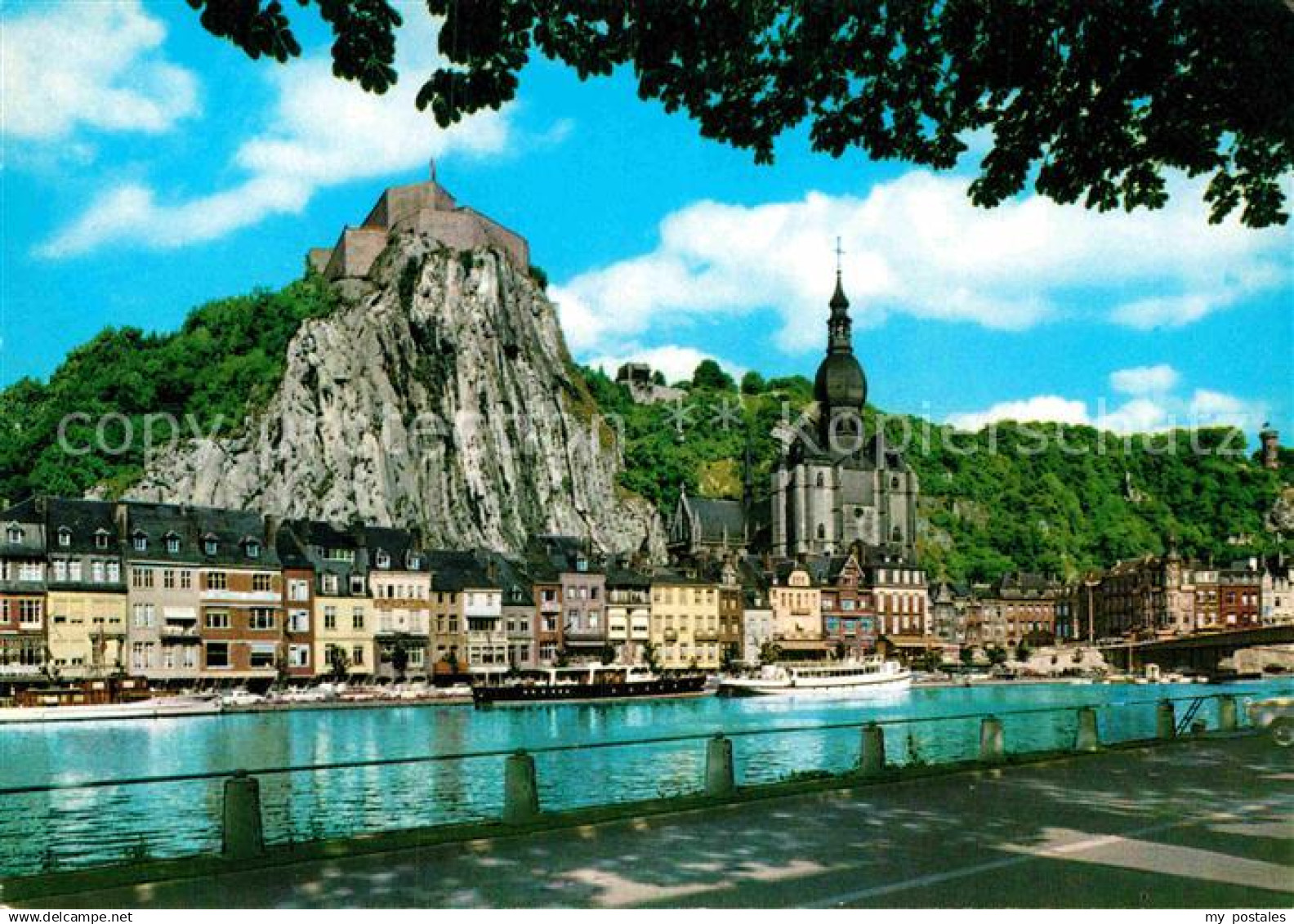 72908325 Dinant Wallonie Meuse Eglise Citadelle Dinant