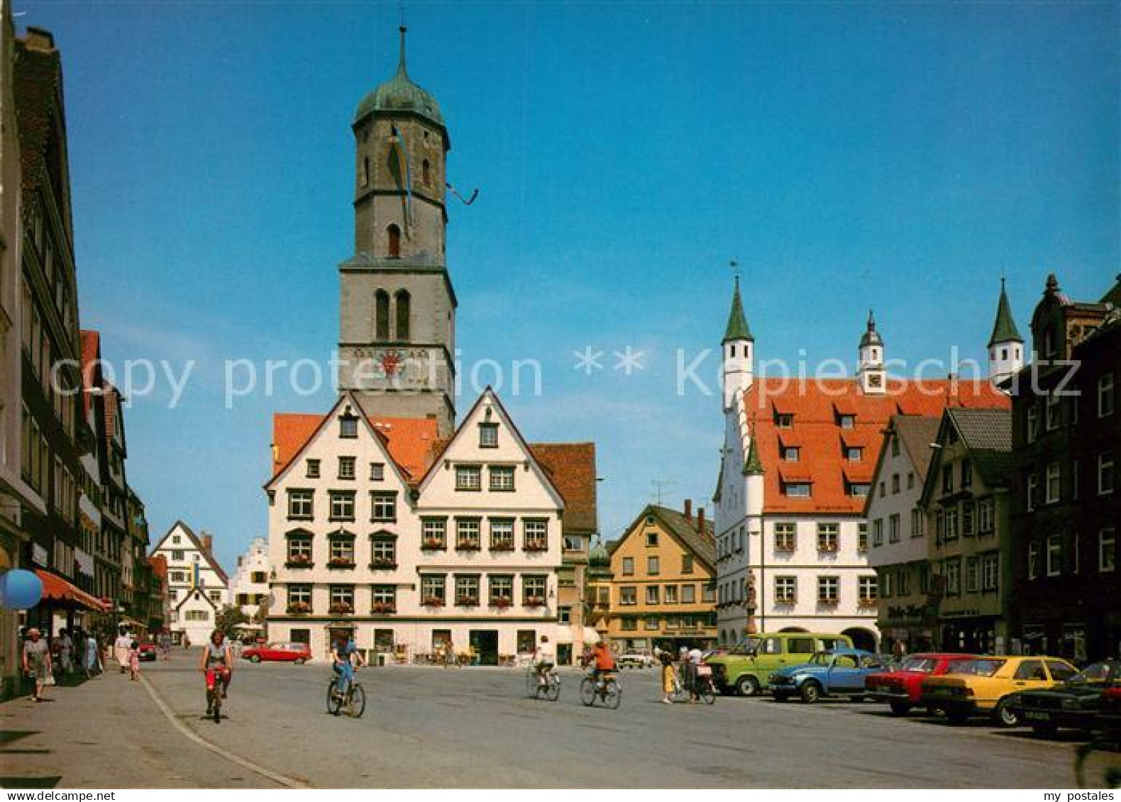 72941579 Biberach Riss Marktplatz mit Stadtpfarrkirche St Martin Biberach an der