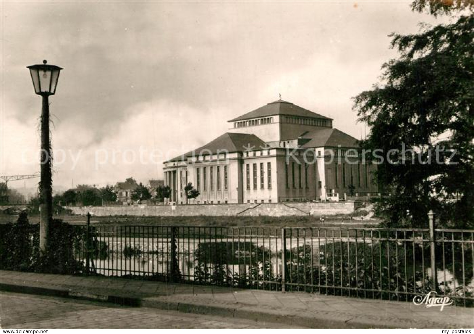 72952848 Saarbruecken Stadttheater Saarbruecken