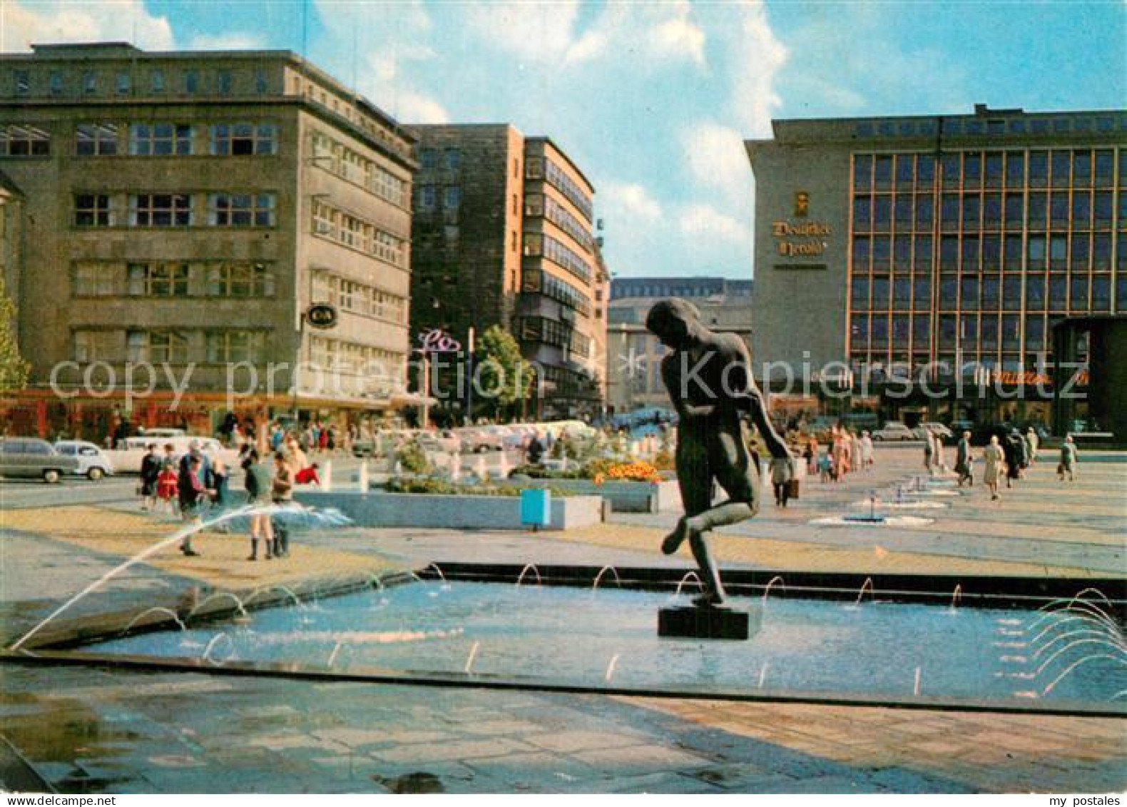 72965797 Essen Ruhr Gildenplatz Brunnen Essen