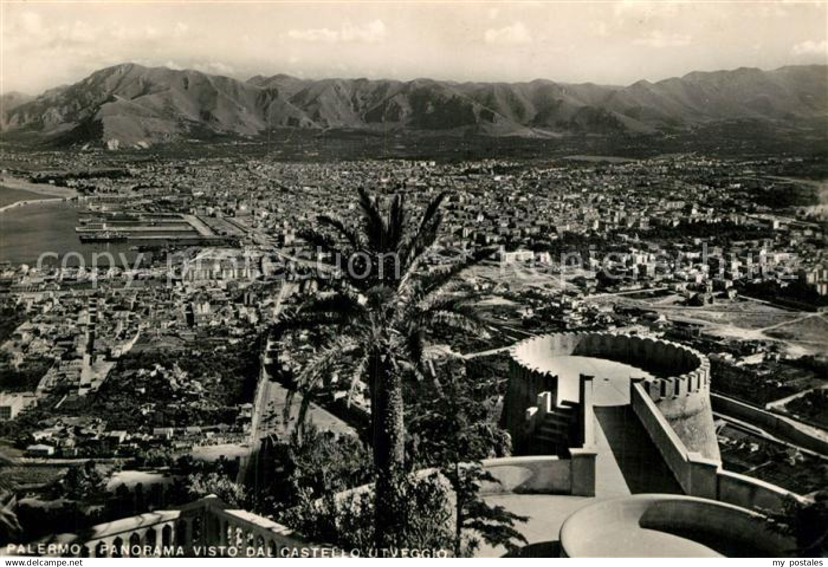 72992575 Palermo Sicilia Panorama vom Schloss Utveggio Palermo Sicilia