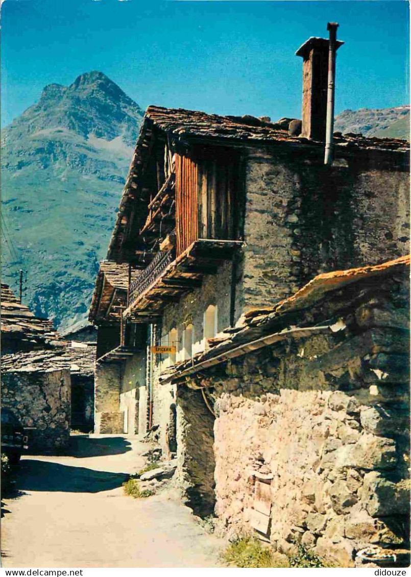 73 - Bonneval sur Arc - Ses rues pittoresques - Au fond l'aiguille des Roches - CPM - Voir Scans Recto-Verso