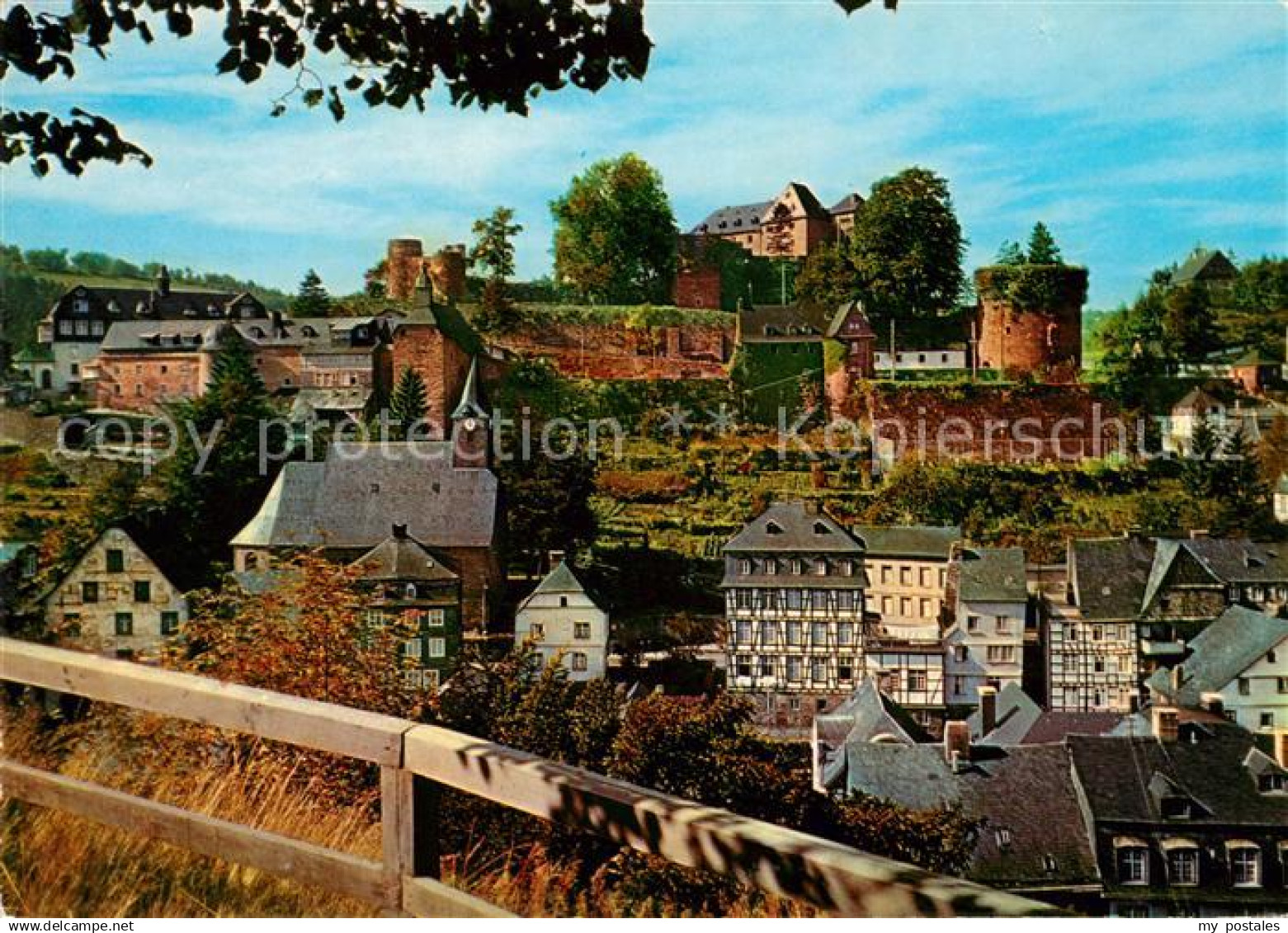 73043104 Monschau Altstadt mit Burg Monschau