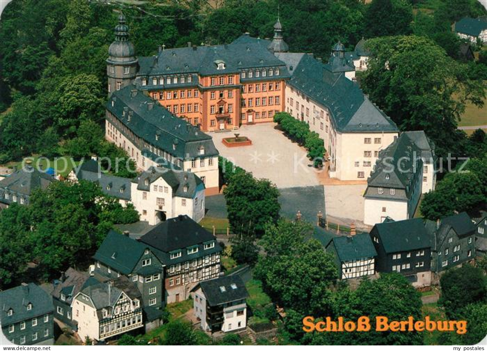 73103911 Bad Berleburg Schloss Berleburg Fliegeraufnahme Bad Berleburg