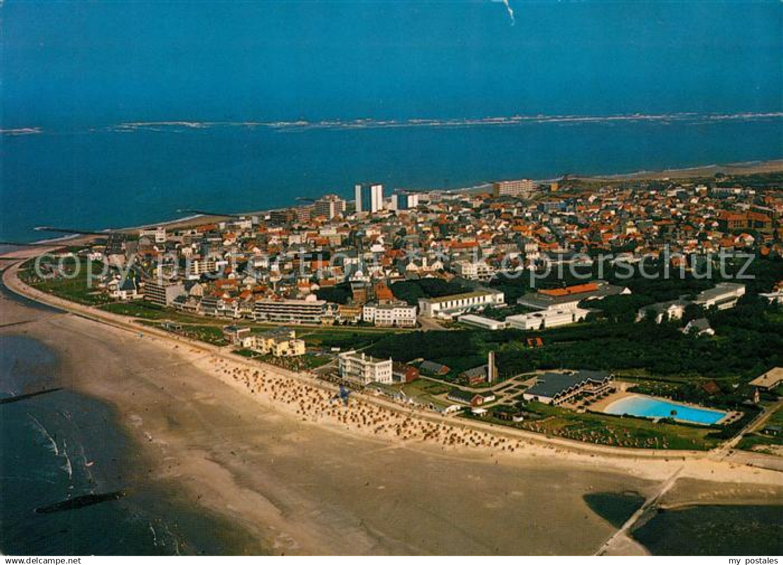 73107272 Norderney Nordseebad Fliegeraufnahme Weststrand Wellen Freibad