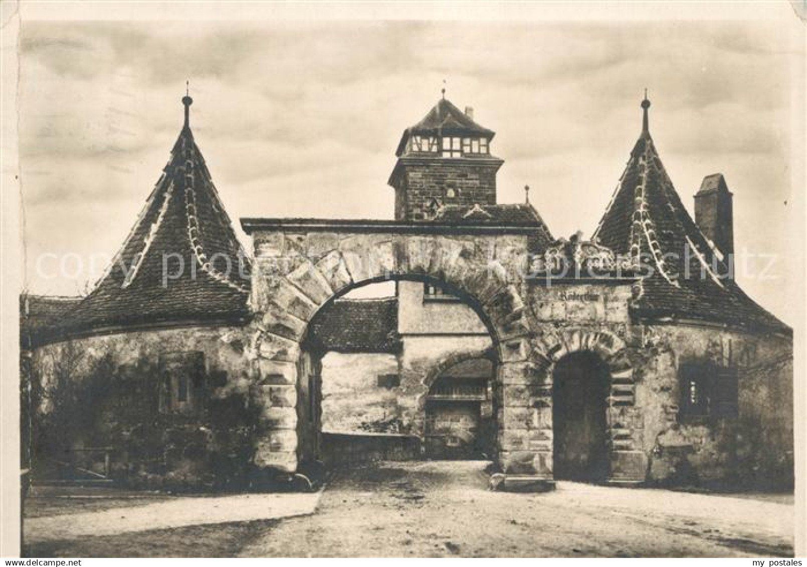 73162209 Rothenburg Tauber Roedertor Rothenburg Tauber