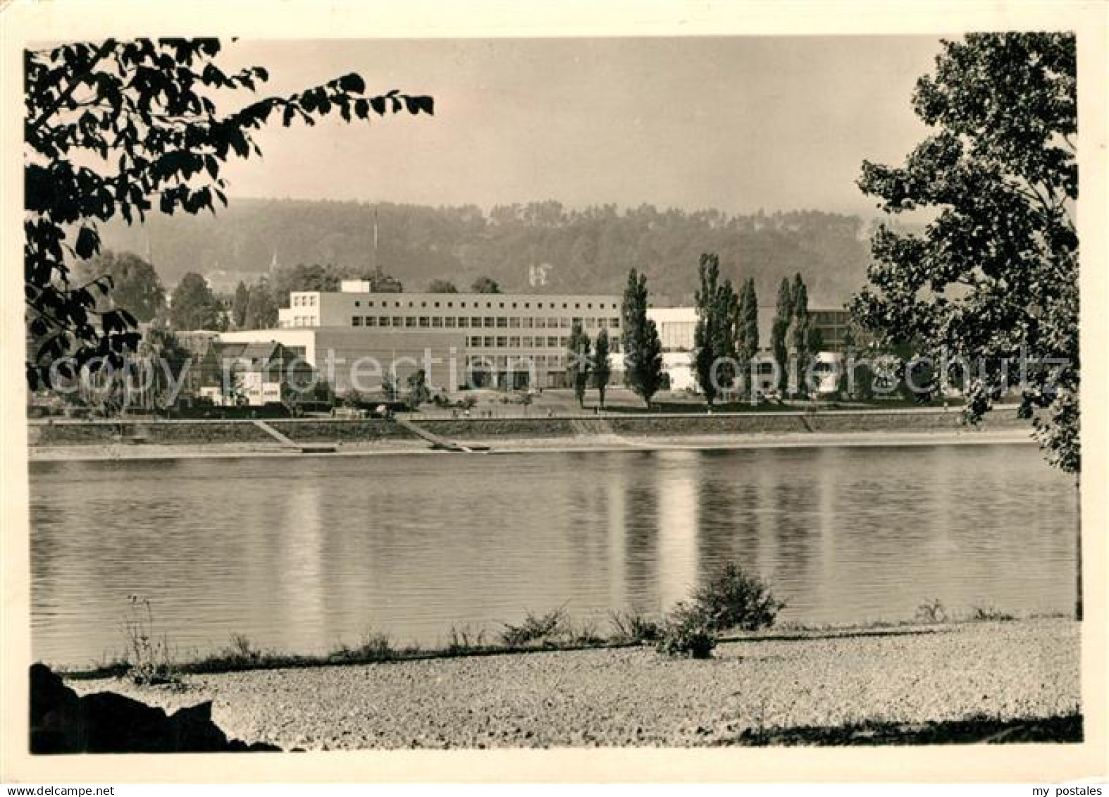 73163850 Bonn Rhein Bundeshaus Rheinansicht Bonn Rhein