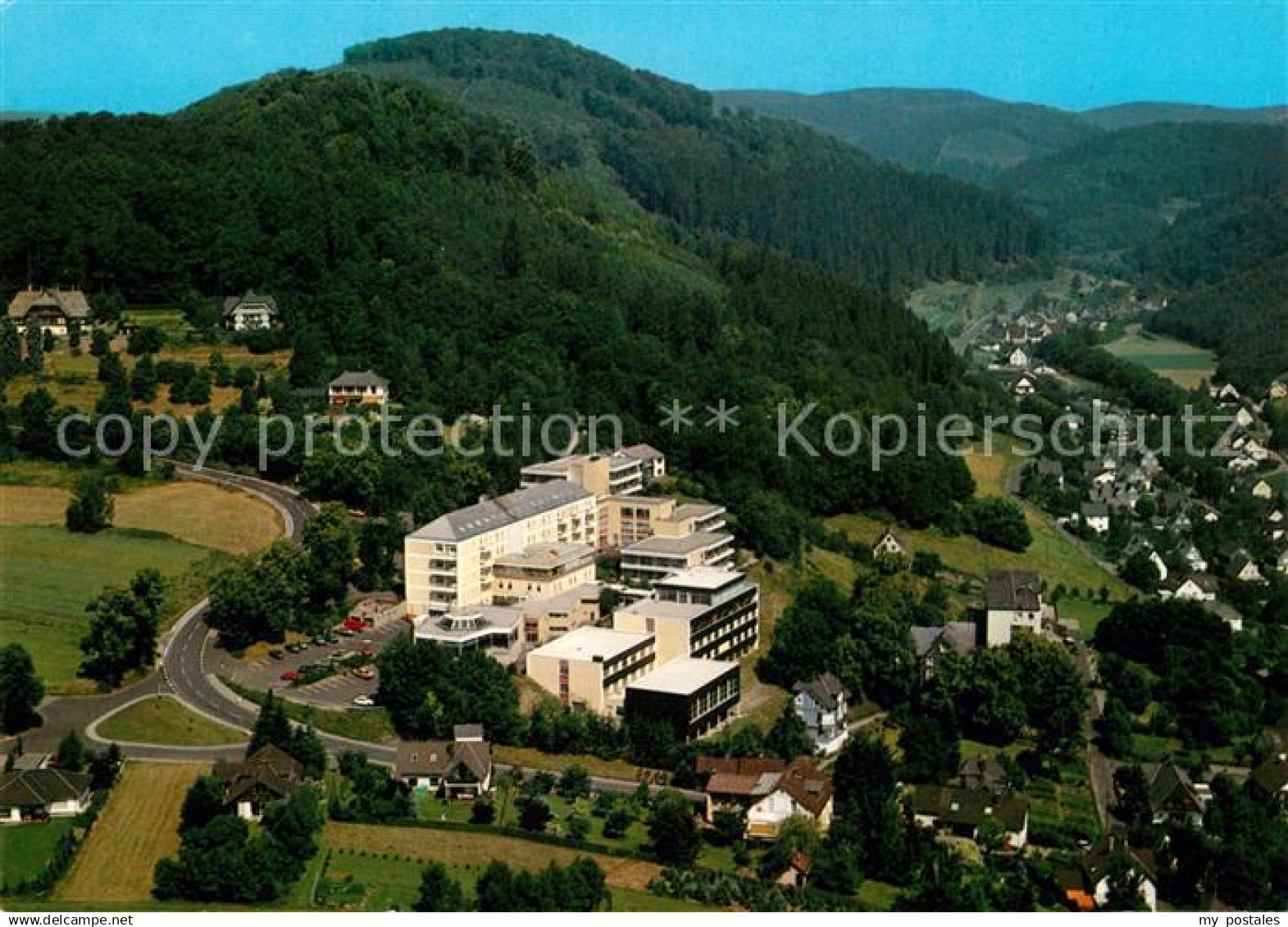 73205840 Bad Laasphe Fliegeraufnahme Schlossberg-Klinik Bad Laasphe