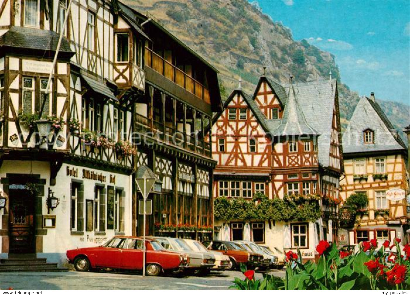 73226078 Bacharach Rhein Fachwerkhaeuser am Marktplatz Bacharach Rhein