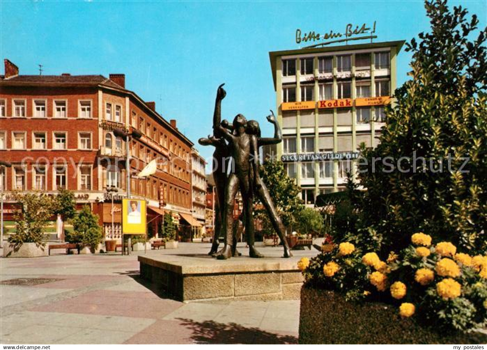 73305275 Aachen Klenkes Denkmal Innenstadt Fussgaengerzone Aachen