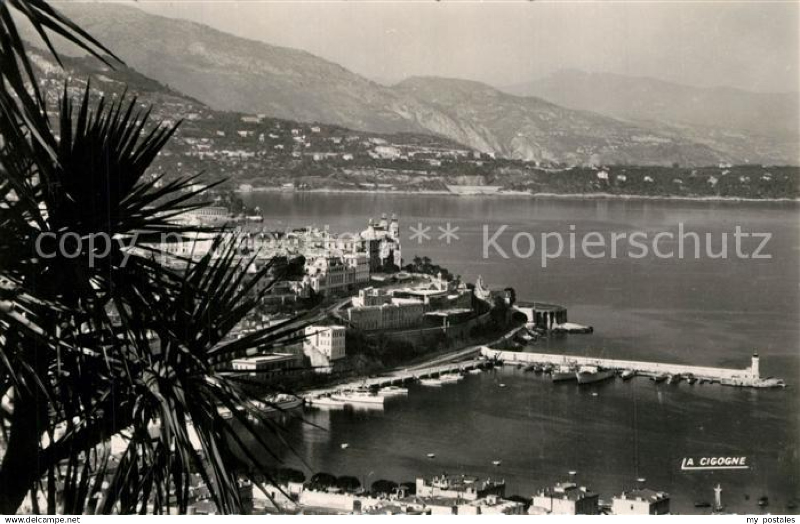 73360879 Monte-Carlo Vu du Jardin Exotique Port de la Principauté