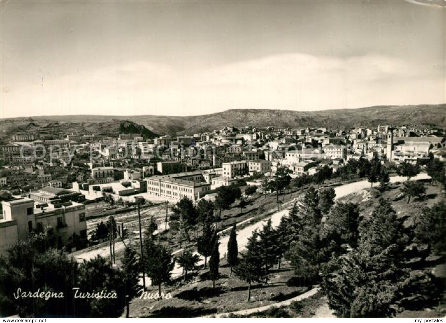 73550010 Nuoro Viale S Onofrio e panorama parziale Nuoro