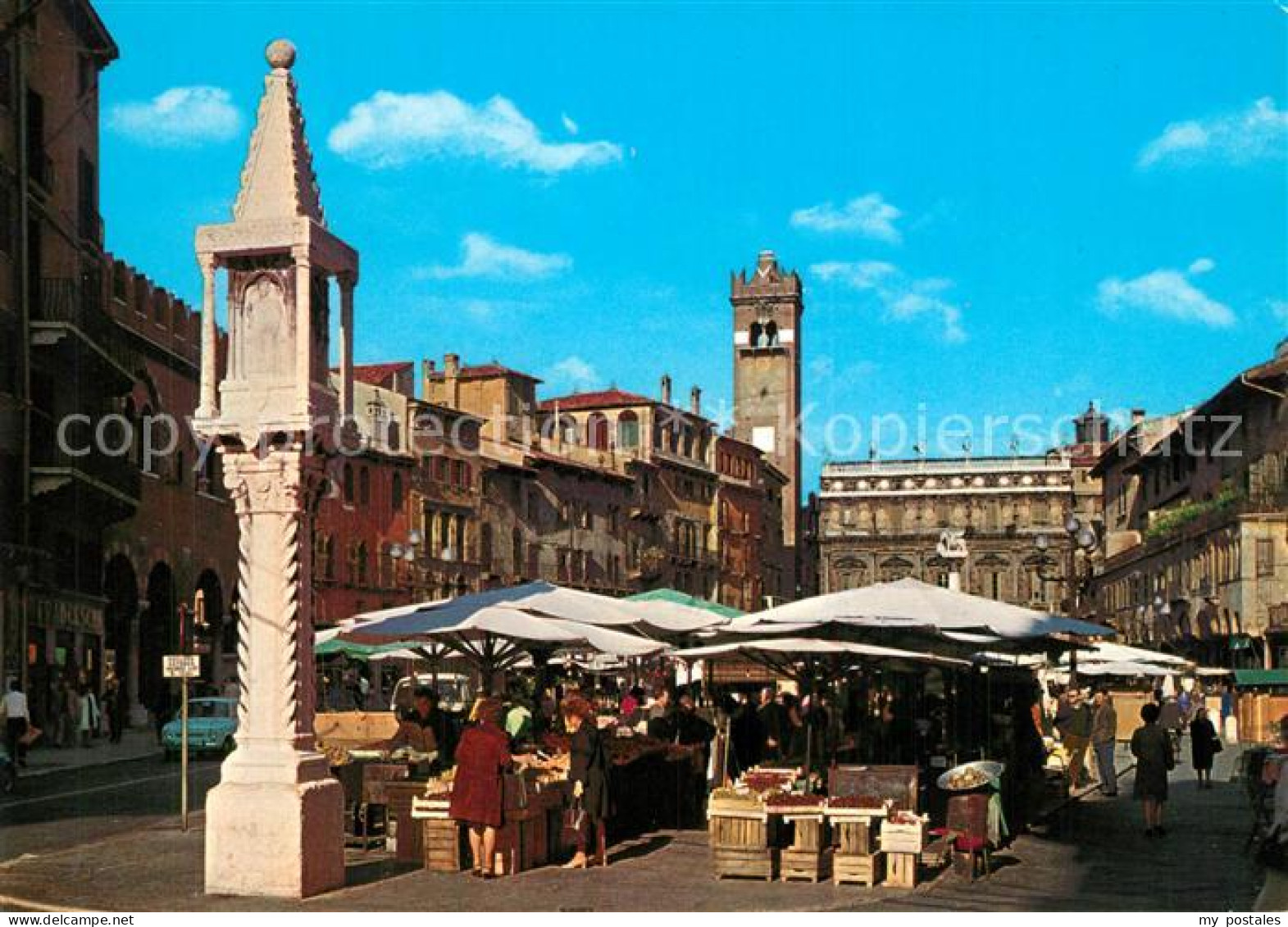 73597788 Verona Veneto Piazza Erbe  Verona Veneto