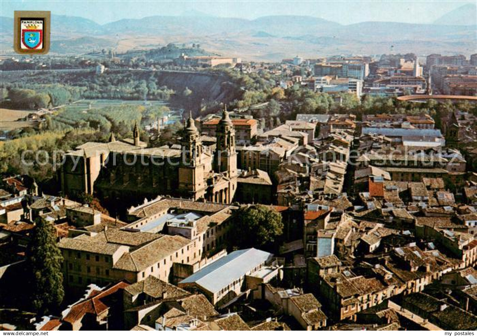 73649599 Pamplona Navarra Vista aerea de la catedral