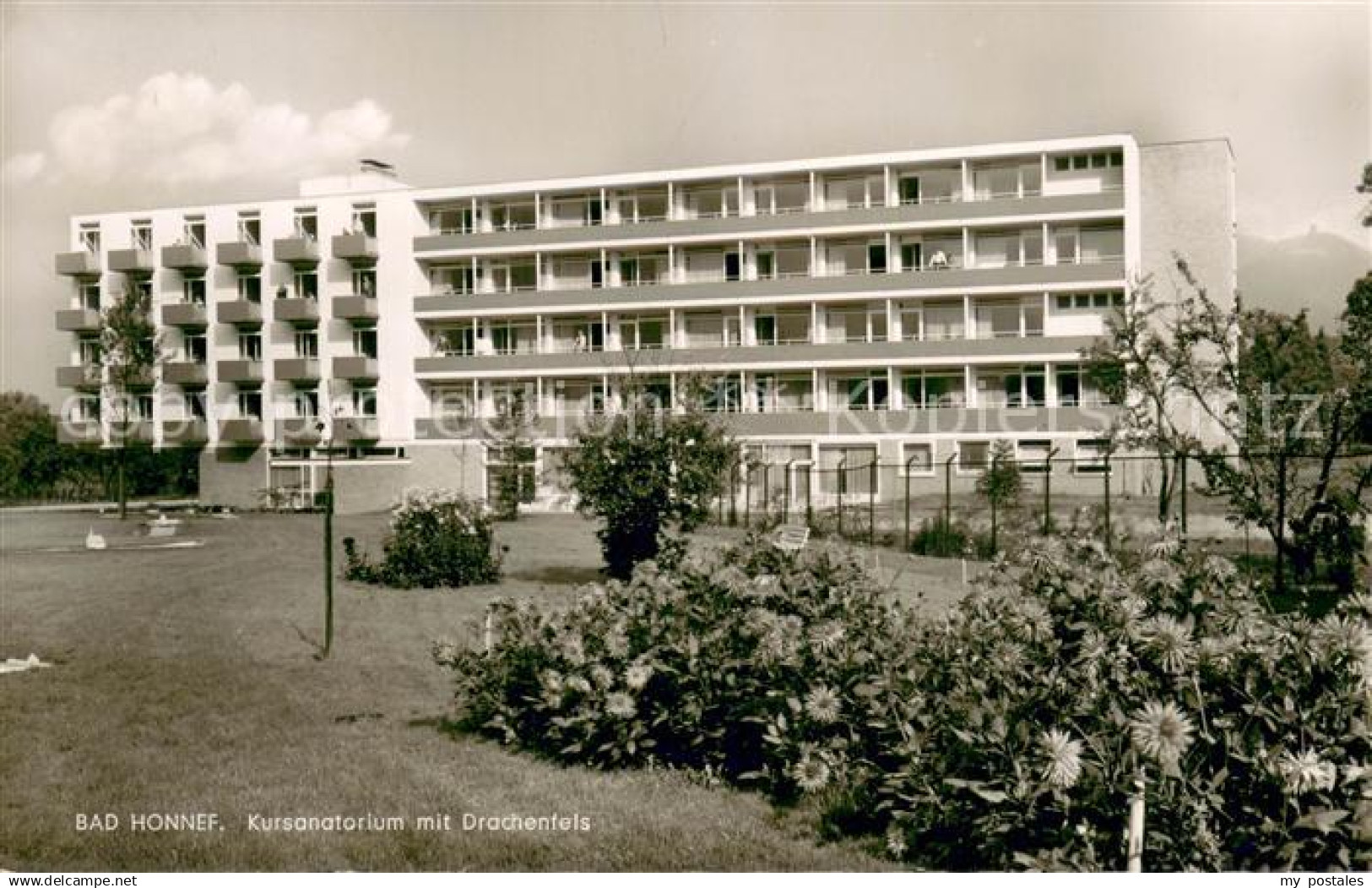 73693525 Bad Honnef Kursanatorium mit Drachenfels Bad Honnef