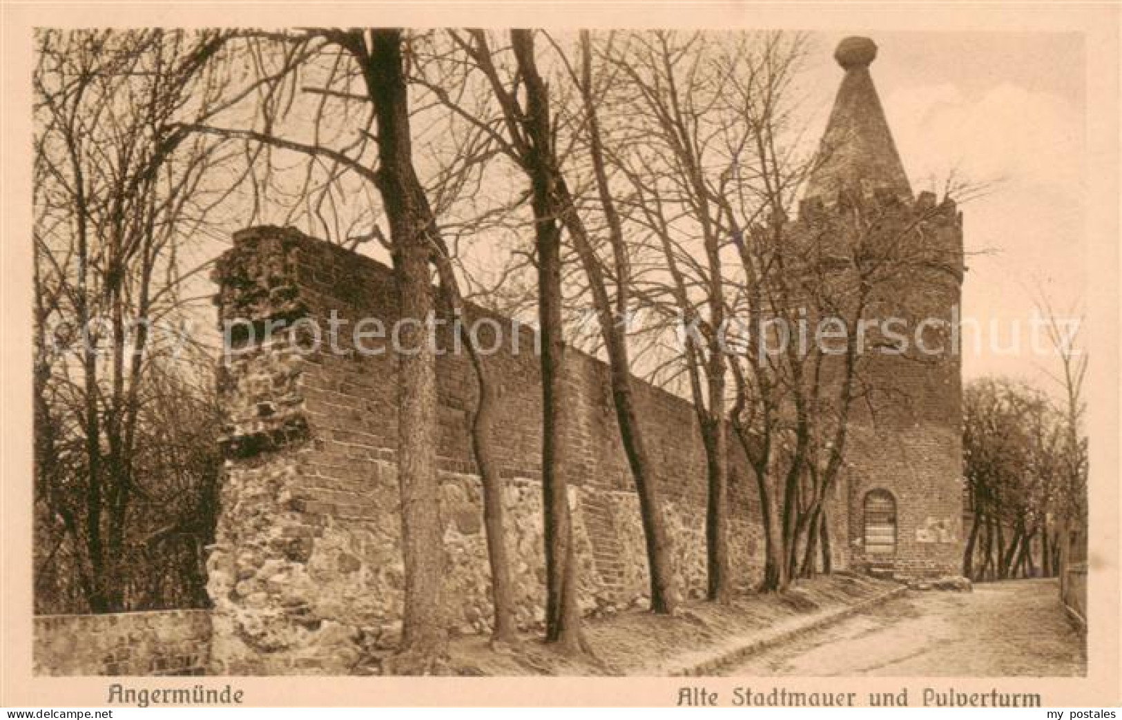 73817254 Angermuende Alte Stadtmauer und Pulverturm Angermuende