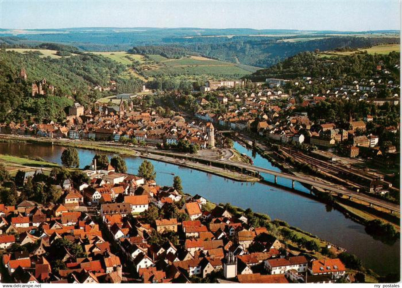 73879221 Wertheim Main Blick auf Kreuzwertheim Wertheim mit Altem Schloss und Od