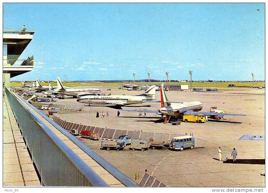 75 aéroport de paris Orly - l aire de stationnement  - avion  AIR FRANCE multiple - 2 cv