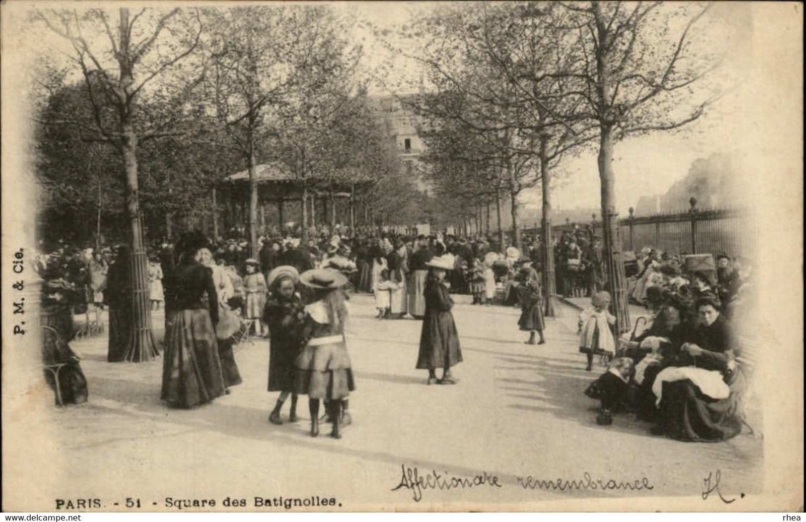 75 - PARIS - arrondissement 17 - Square des Batignolles - kiosque