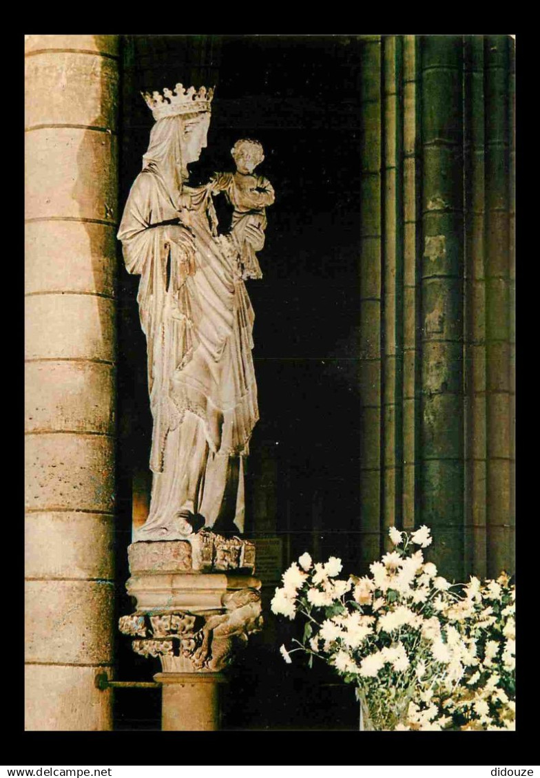 75 - Paris - intérieur de la Cathédrale Notre Dame - la statue de Notre-Dame de Paris - Art Religieux - CPM - Voir Scans