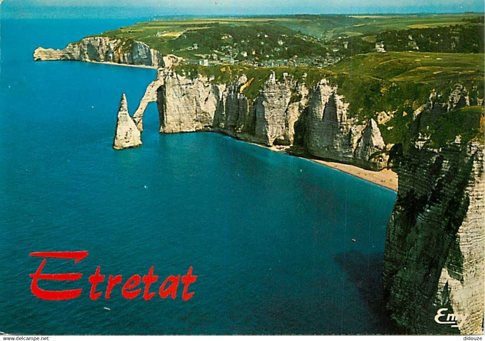 76 - Etretat - Vue générale aérienne sur les falaises - Flamme Postale de Etretat - CPM - Voir Scans Recto-Verso