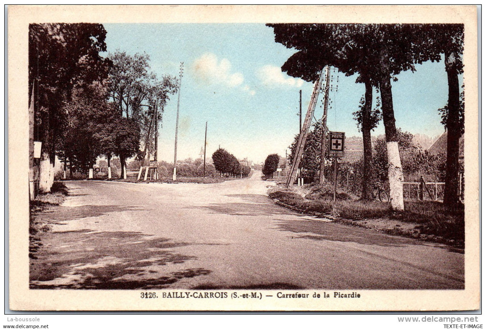 77 BAILLY CARROIS -- carrefour de la picardie