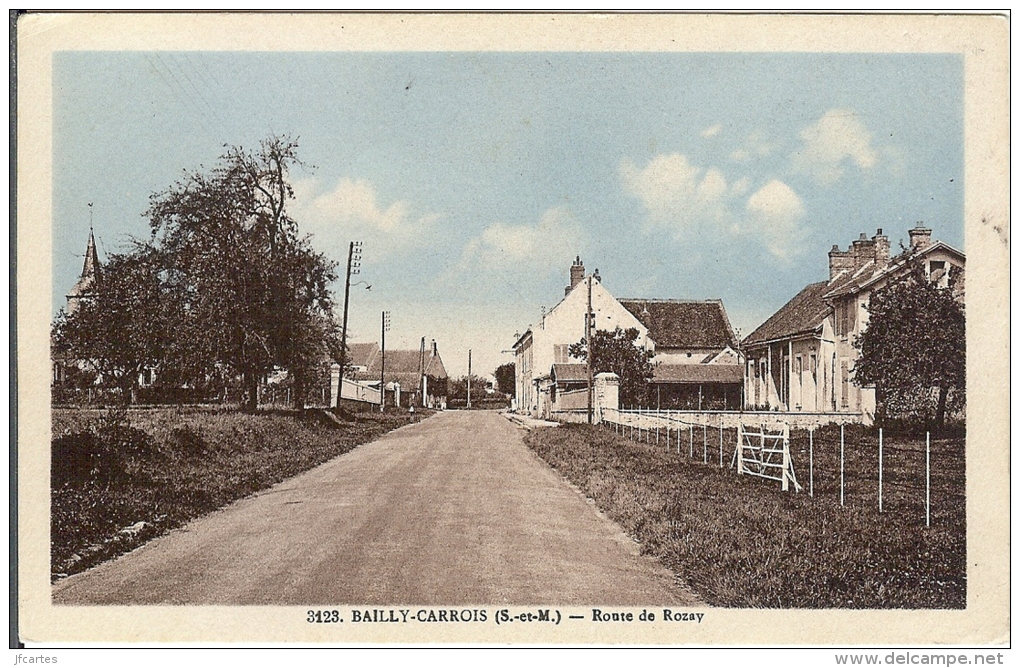 77 - BAILLY-CARROIS - Route de Rozay