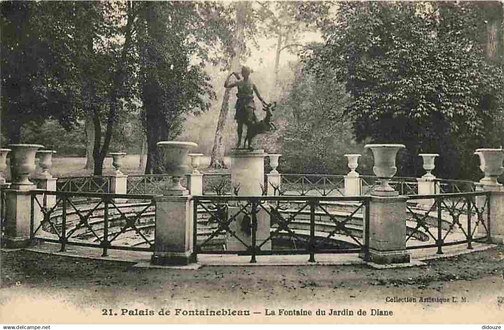 77 - Fontainebleau - Palais de Fontainebleau - CPA - Voir Scans Recto-Verso