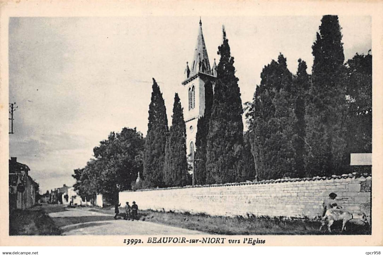 79 - BEAUVOIR SUR NIORT - SAN25934 - L'Eglise