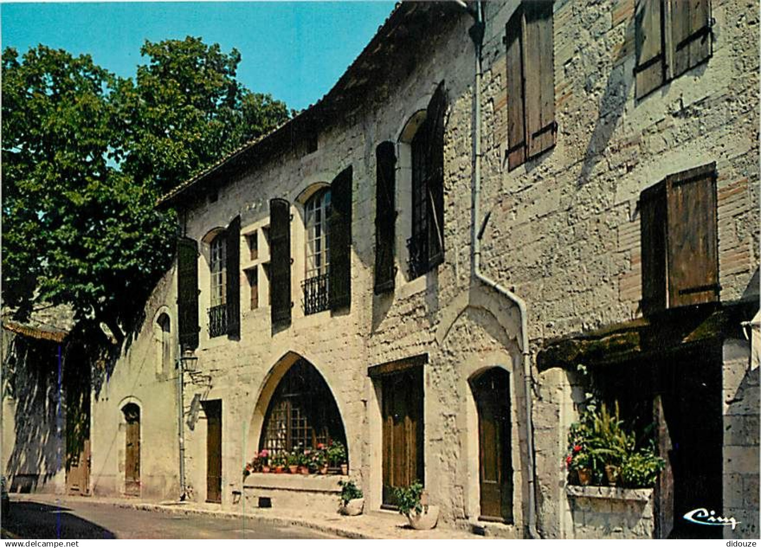 82 - Lauzerte - Vieilles demeures - Carte Neuve - CPM - Voir Scans Recto-Verso