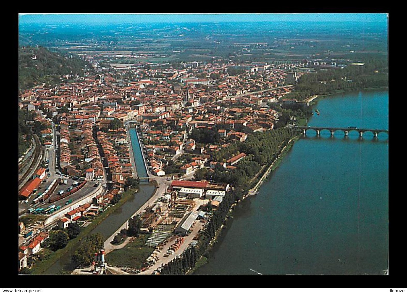 82 - Moissac - Vue Générale aérienne - Flamme Postale de Moissac - CPM - Voir Scans Recto-Verso