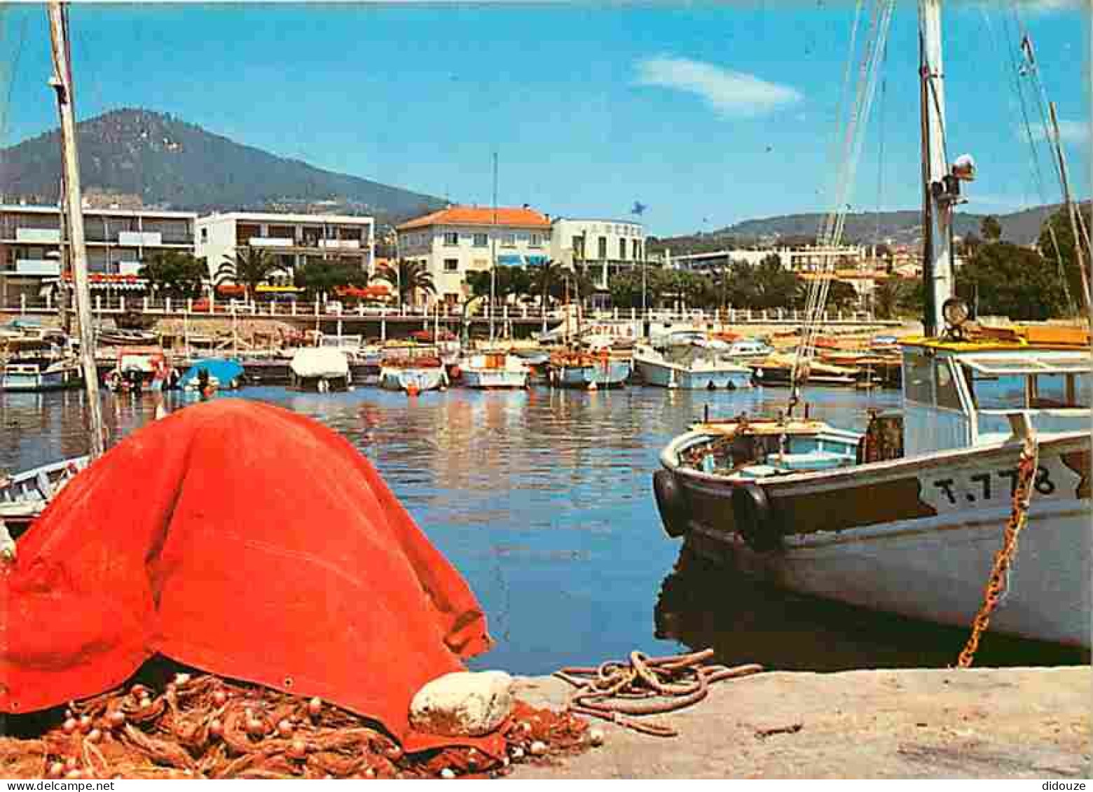 83 - Carqueiranne - Le Port - Bateaux - CPM - Voir Scans Recto-Verso