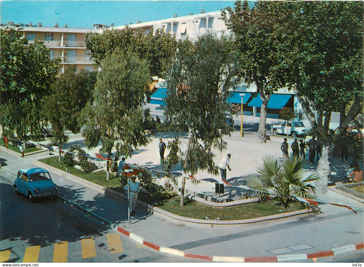 83 - SIX FOURS LES PLAGES