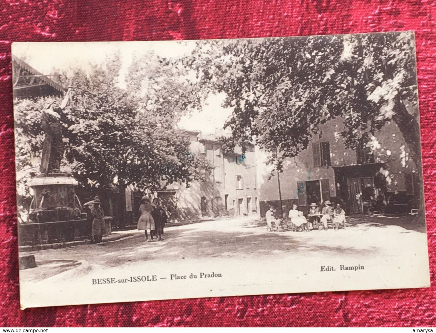 [83] Var  Besse-sur-Issole Place du Pradou  CPA carte Postale -☛ Endoume Marseille France 1920...timbre Pasteur