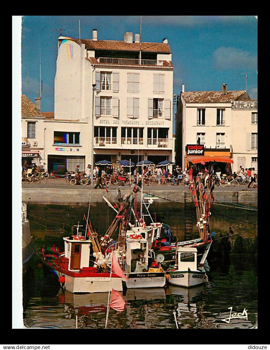 85 - Ile d'Yeu - Bar Hotel des Voyageurs - Restaurant - Gilles Nolleau - Bateaux - Flamme Postale de l'Ile d'Yeu - CPM -