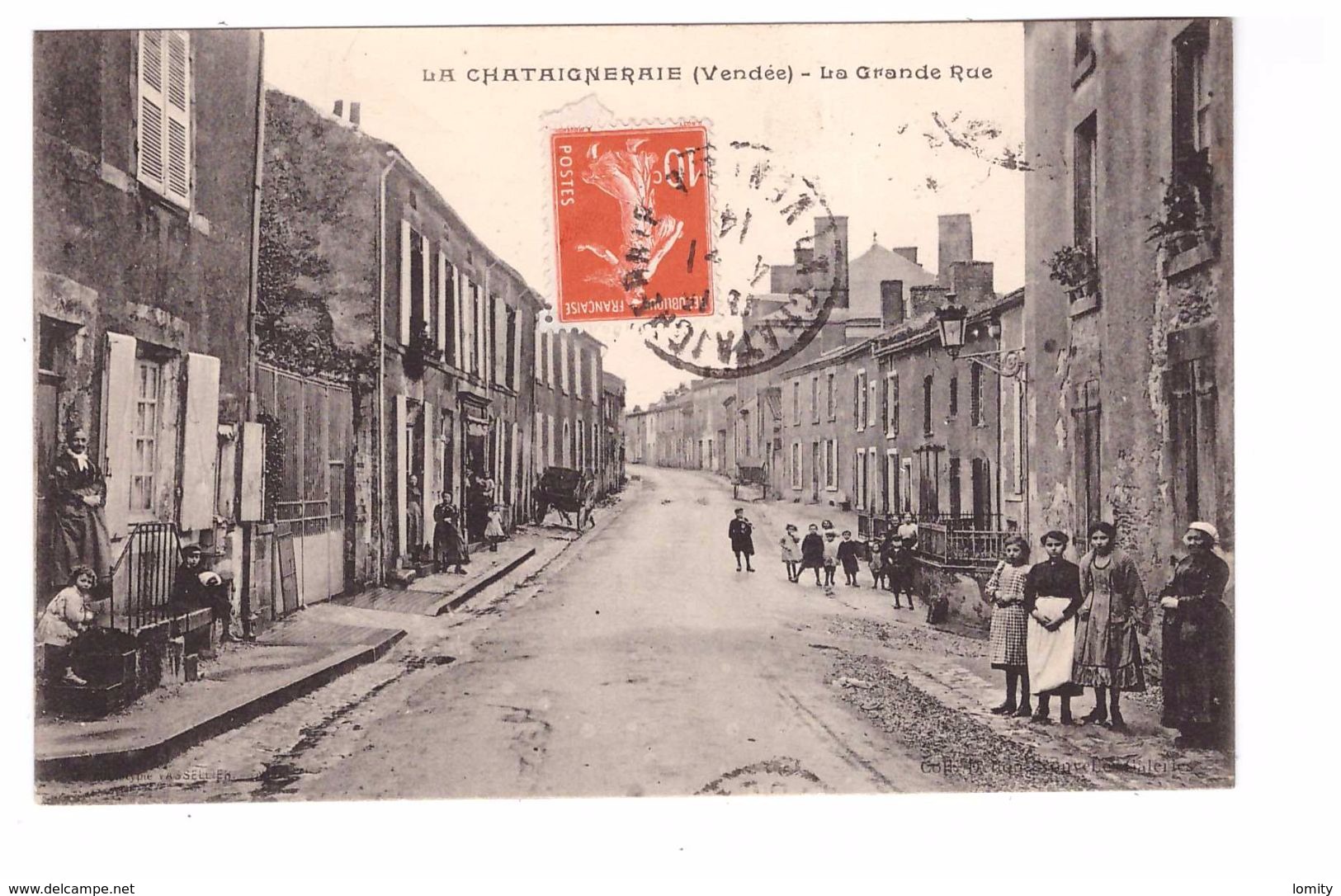 85 la chataigneraie la grande rue cpa animée cachet la chataigneraie 1914