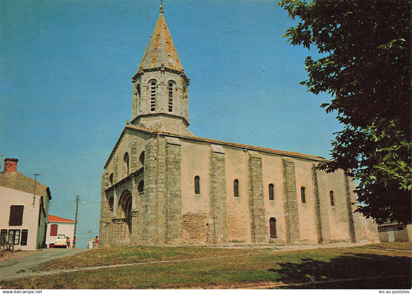 85 MOUTIERS LES MAUXFAITS L EGLISE