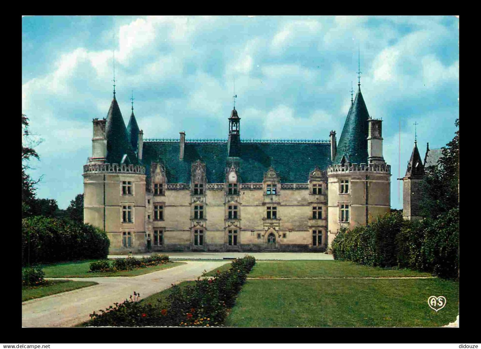 86 - Gençay - Le Château de la Roche - CPM - Carte Neuve - Voir Scans Recto-Verso