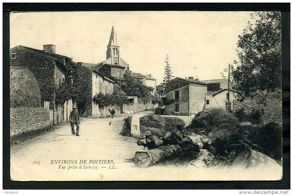 86 - GENCAY - Vue de Gencay - ANIMÉE - CARTE PRÉCURSEUR