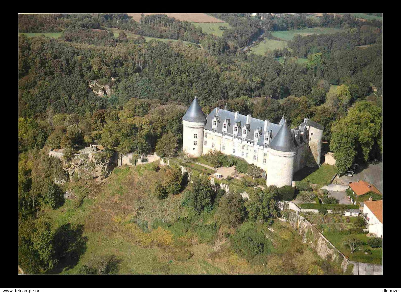 87 - Rochechouart - Le Château - CPM - Voir Scans Recto-Verso