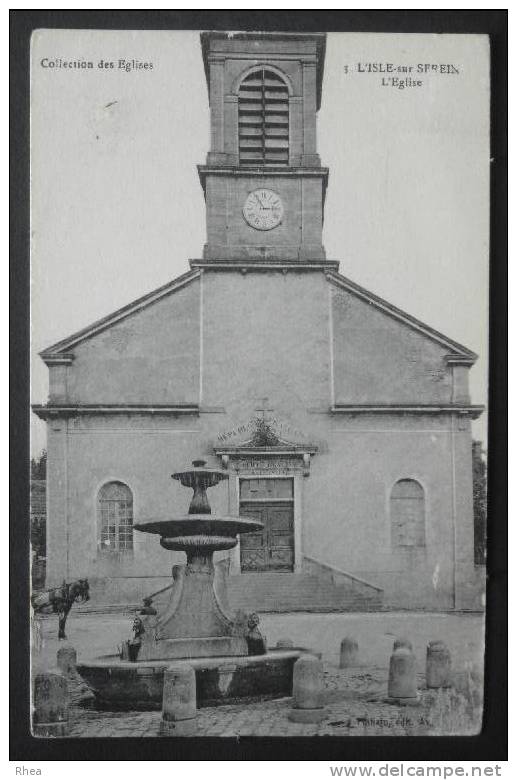 89 L'Isle-sur-Serein eglise fontaine    D89D  C89204C RH037319