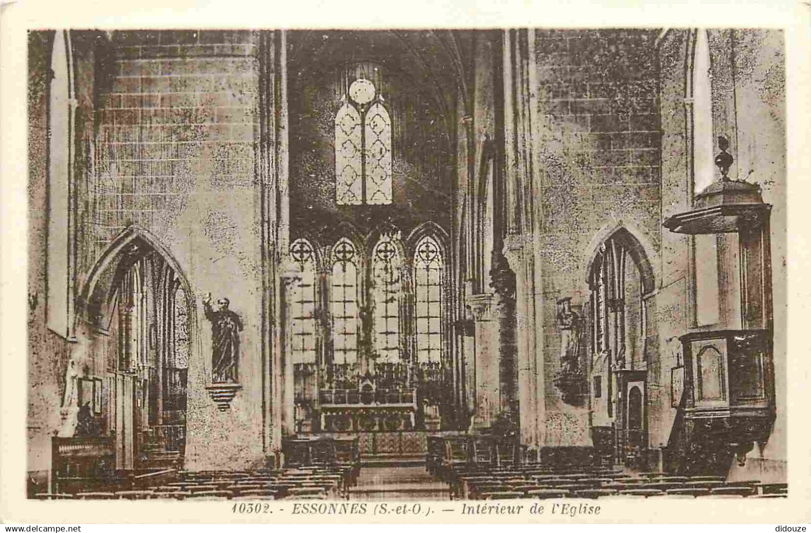 91 - Essonnes - intérieur de l'Eglise - CPA - Voir Scans Recto-Verso