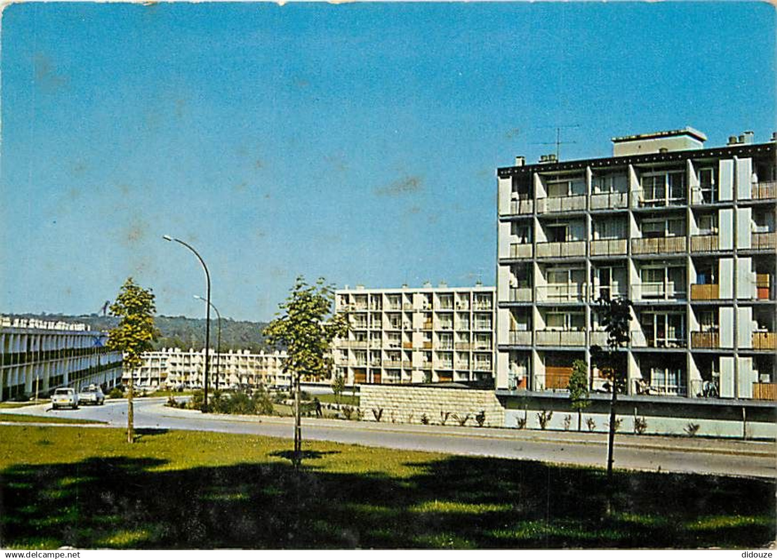 91 - Evry - Les Grands Ensembles - immeubles - CPM - Voir Scans Recto-Verso