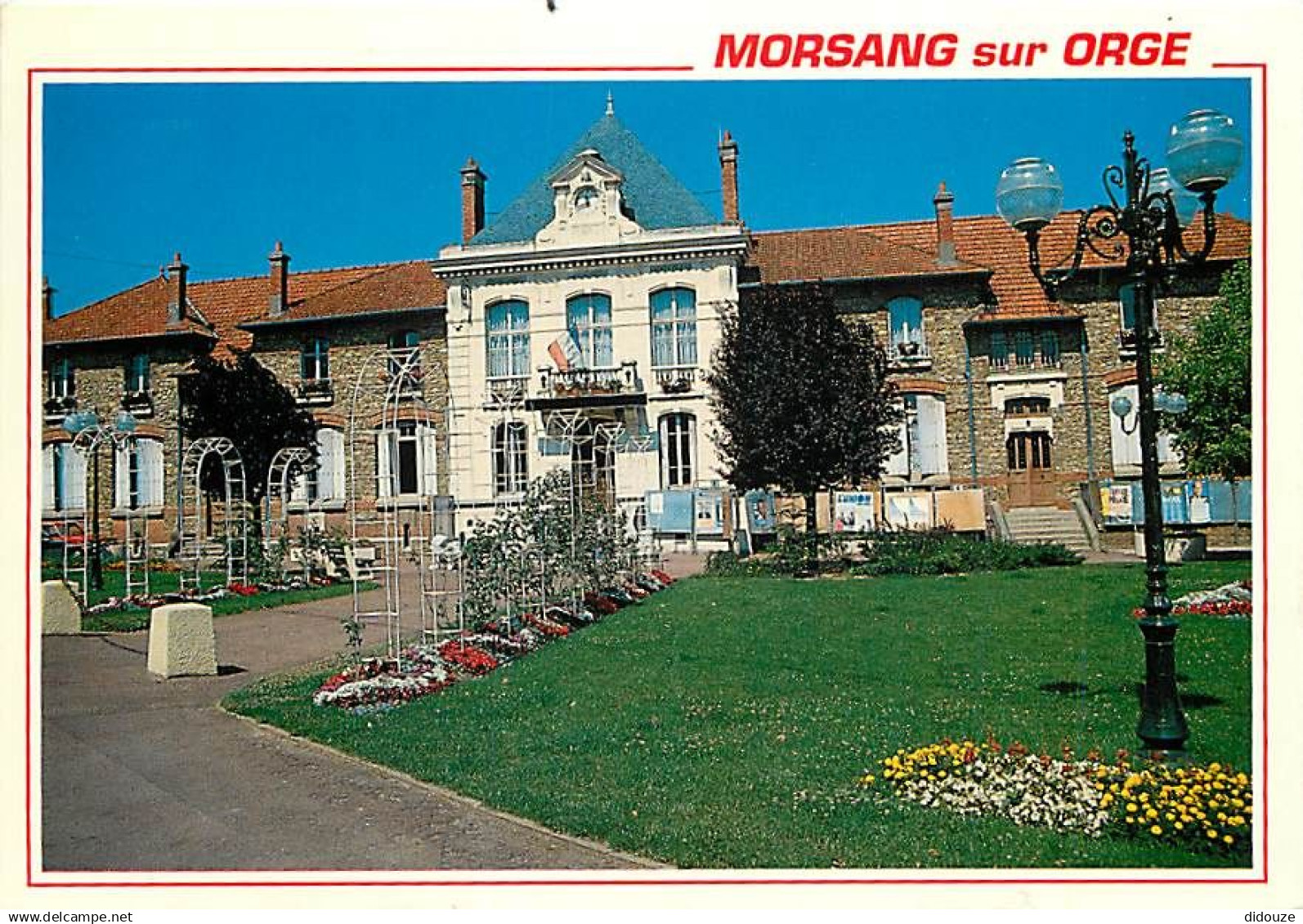 91 - Morsang sur Orge - La Mairie - Fleurs - CPM - Voir Scans Recto-Verso