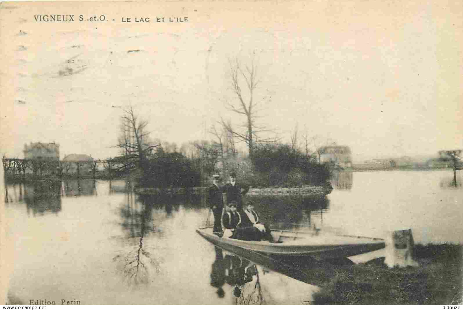 91 - Vigneux sur Seine - Le Lac et l'ile - Animée - Canotage - CPA - Oblitération de 1919 - Voir Scans Recto-Verso