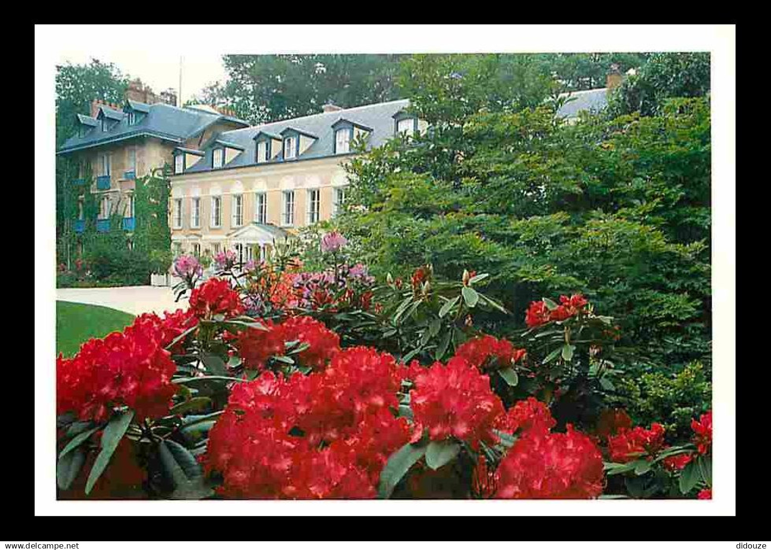 92 - Chatenay-Malabry - La Maison de Chateaubriand - La Vallée aux Loups - Façade sud XVIIIe et aile La Rochefoucauld -