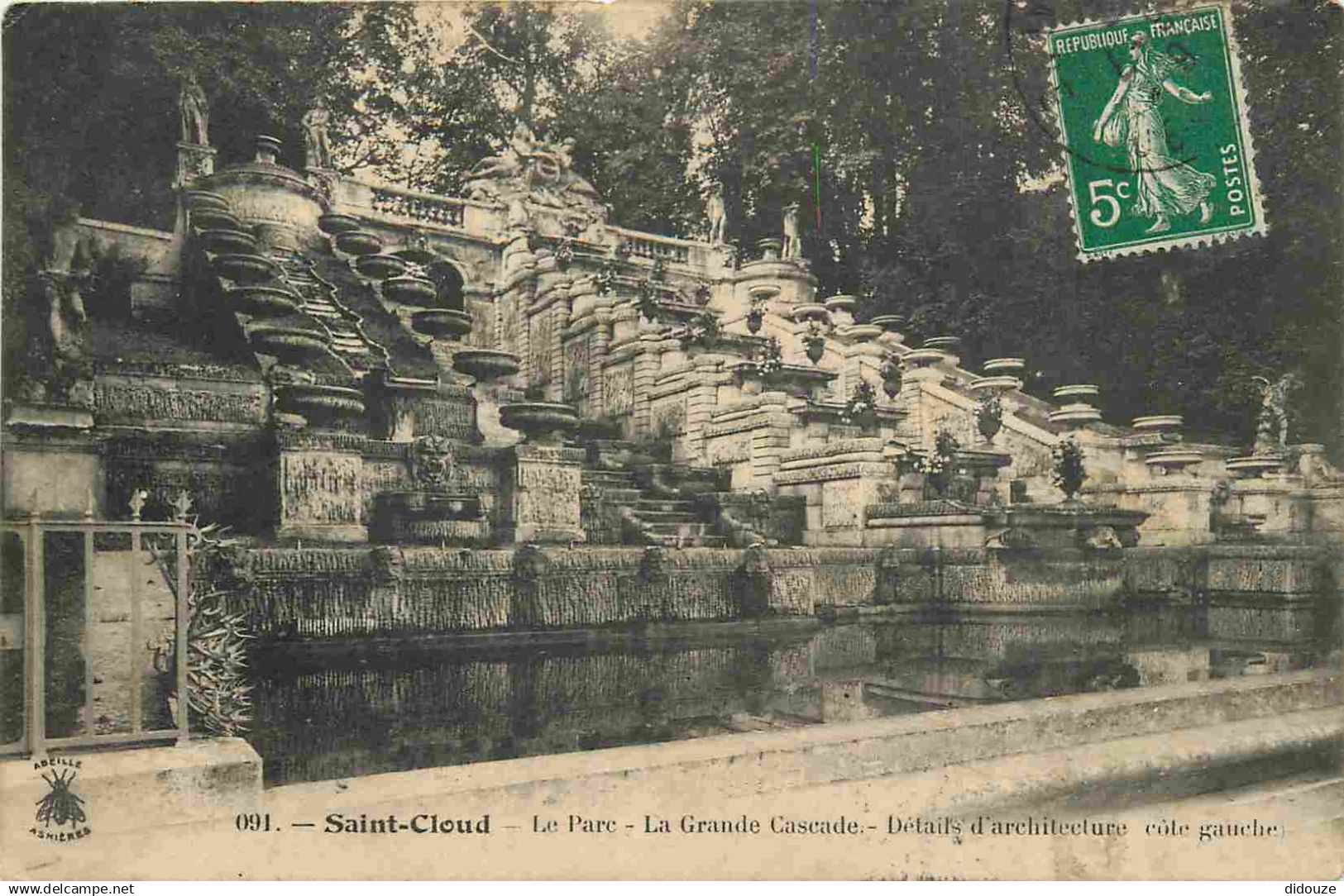 92 - Saint Cloud - Parc de Saint Cloud - La Grande Cascade - CPA - Voir Scans Recto-Verso