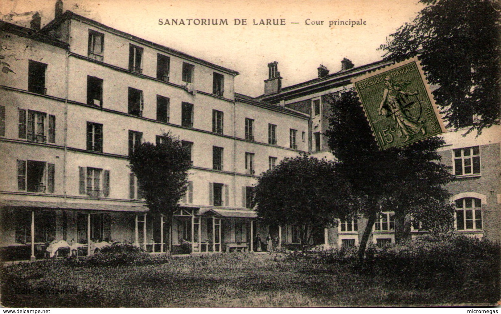 94 - CHEVILLY-LARUE - Sanatorium de Larue - Cour principale